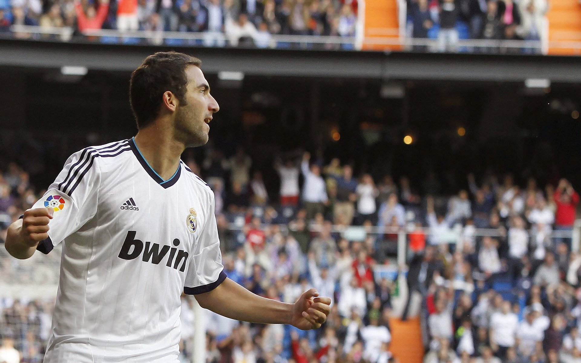 亚洲球队欲在亚冠赛道上大放异彩，亚洲足球俱乐部冠军联赛